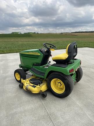 Image of John Deere GX345 equipment image 3