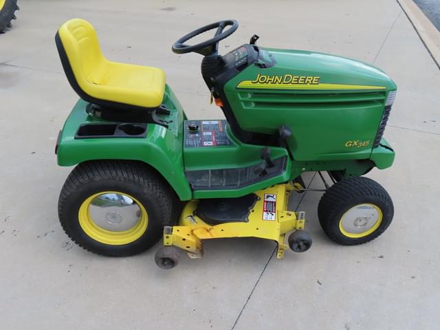 Image of John Deere GX345 equipment image 3