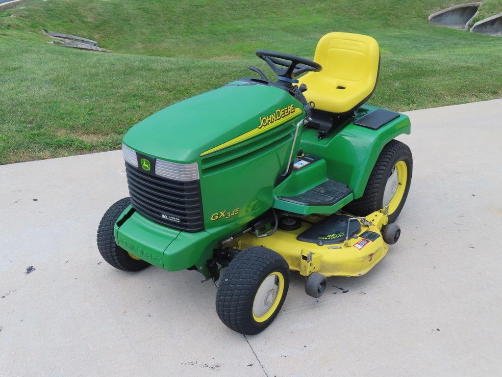 Image of John Deere GX345 Primary image