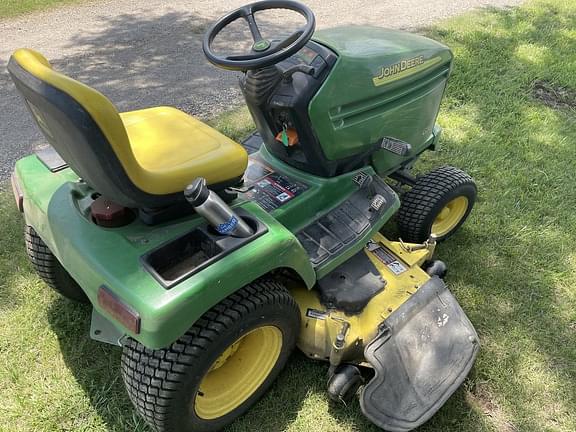 Image of John Deere GX355 equipment image 4