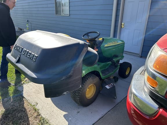 Image of John Deere LT150 equipment image 2