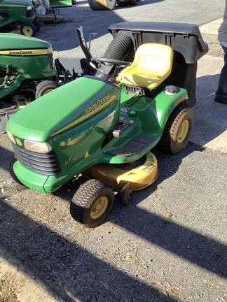 Main image John Deere LT150