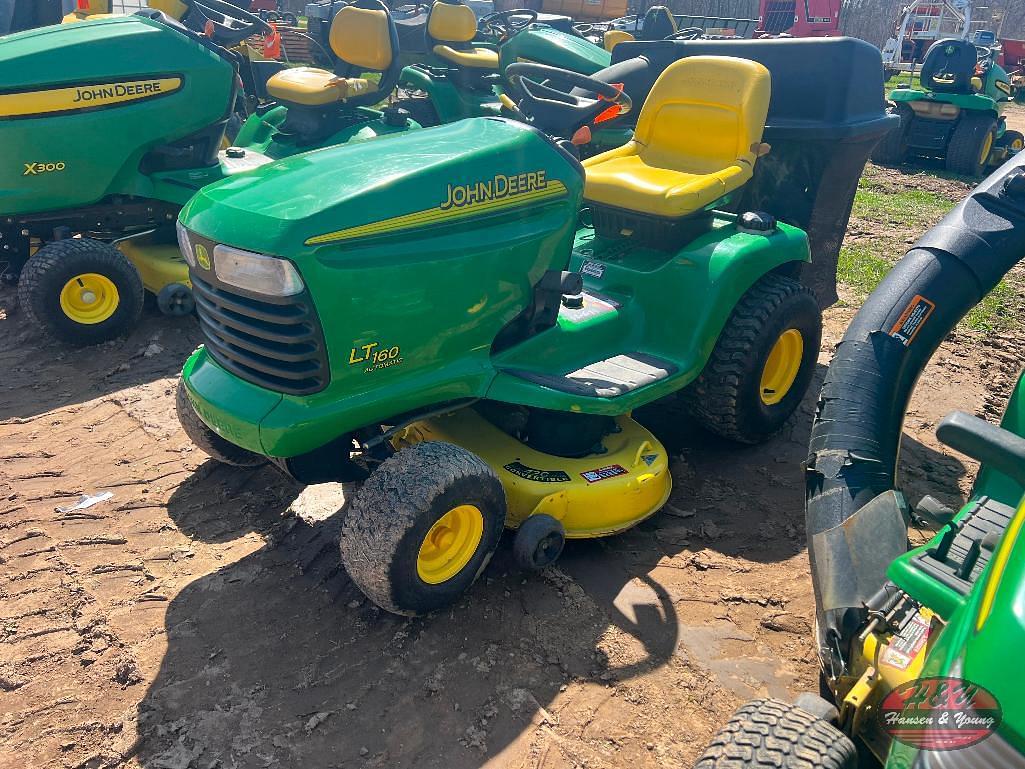 Image of John Deere LT160 Primary image