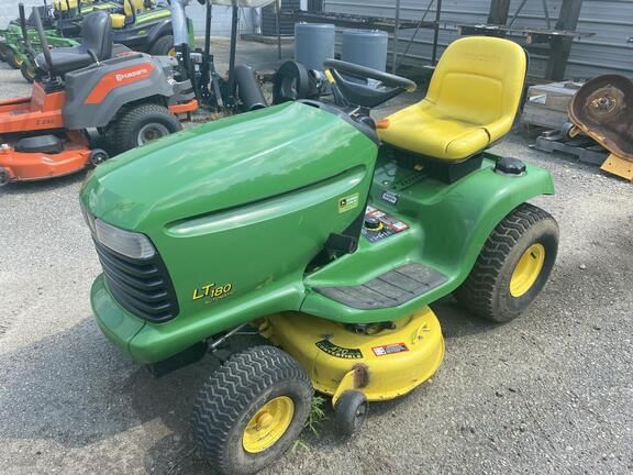 Main image John Deere LT180