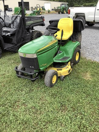 Main image John Deere LX266