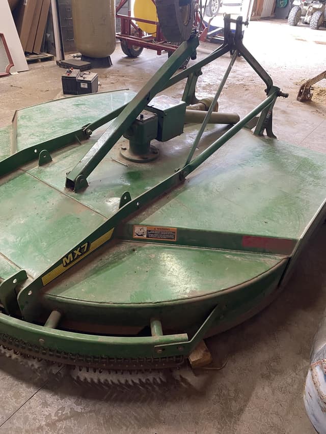 Image of John Deere MX7 equipment image 4