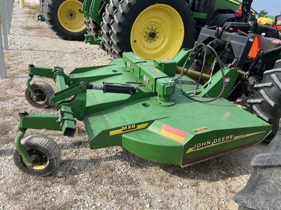 Image of John Deere MX8 equipment image 4