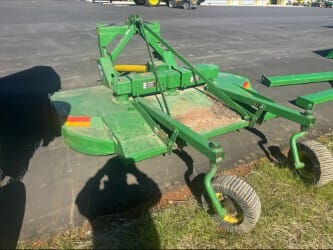 2002 John Deere MX8 Equipment Image0