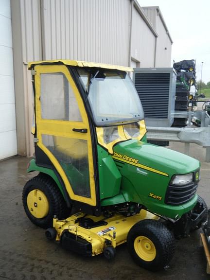 Image of John Deere X475 equipment image 4