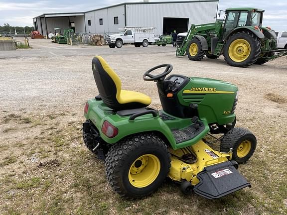 Image of John Deere X475 equipment image 4