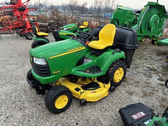 2002 John Deere X475 Equipment Image0