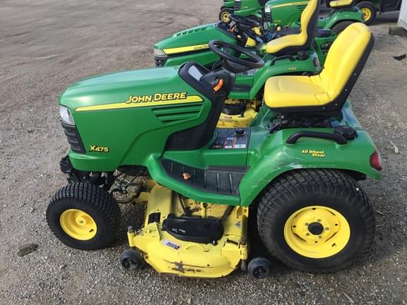 Image of John Deere X475 equipment image 3