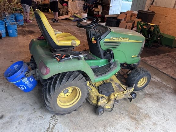 Image of John Deere X495 equipment image 2