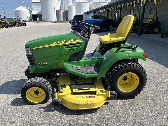 Image of John Deere X585 equipment image 2