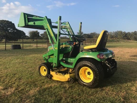 Image of John Deere X585 Primary image