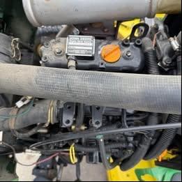 Image of John Deere X595 equipment image 3