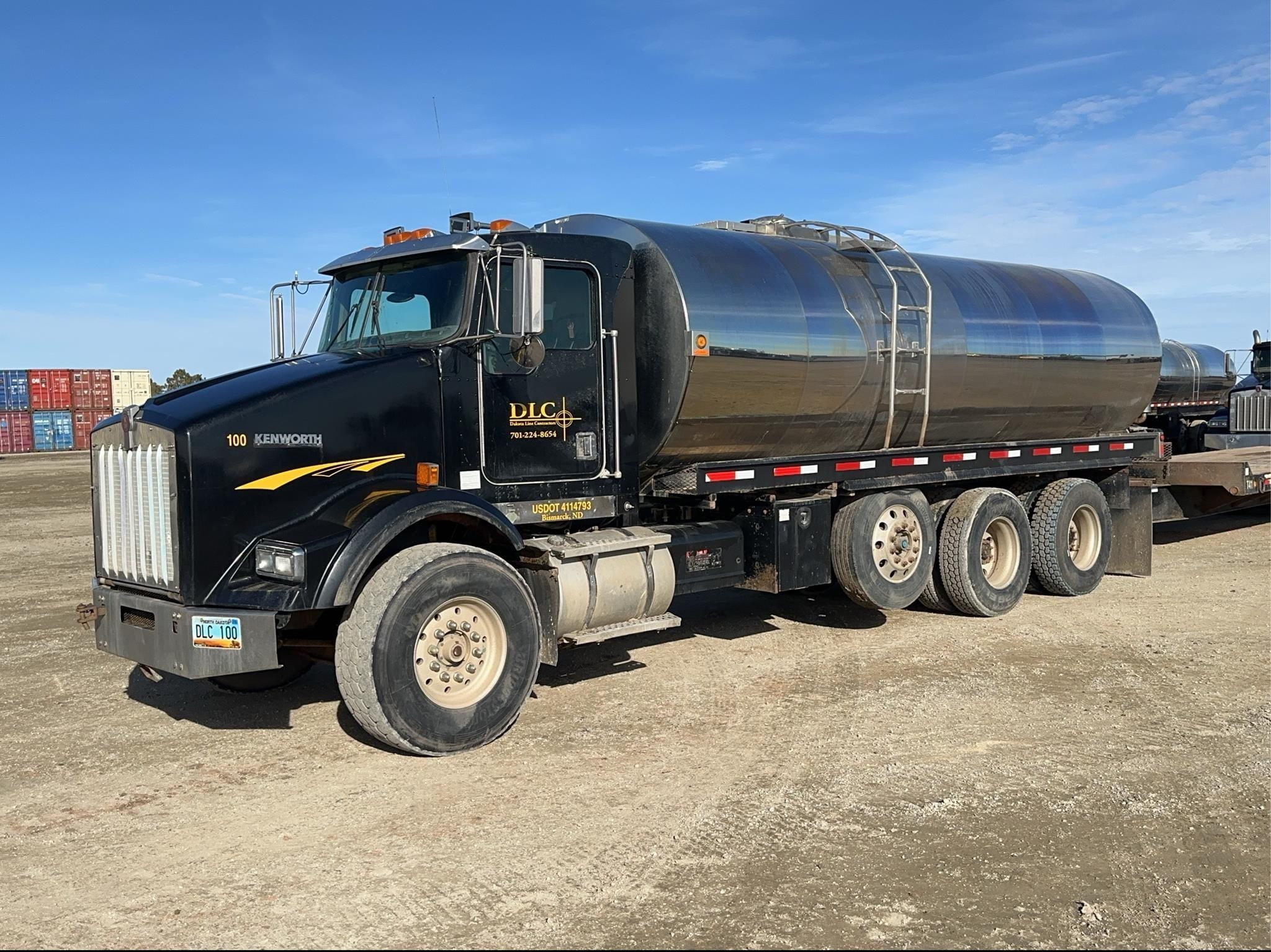 2002 Kenworth T800 Equipment Image0