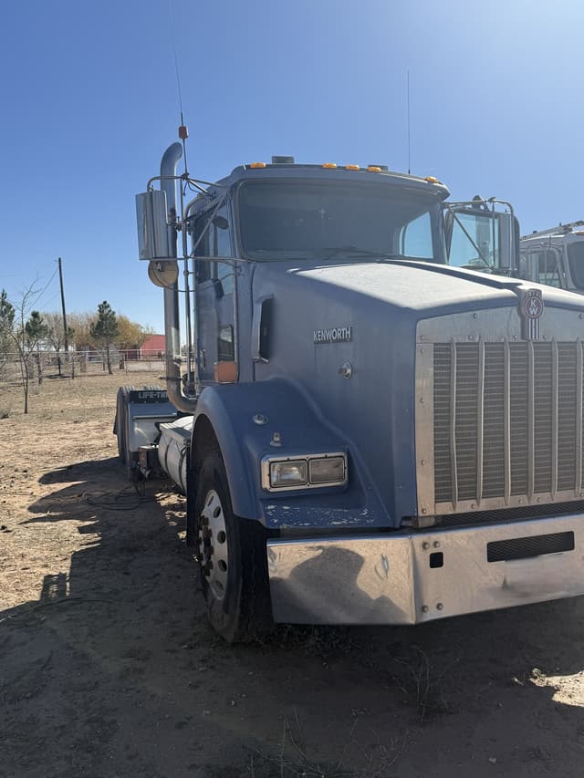 Image of Kenworth T800 equipment image 2