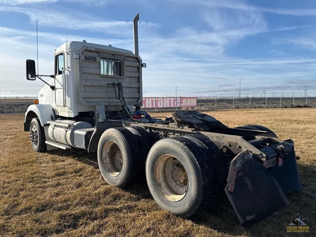Image of Kenworth T800 equipment image 2
