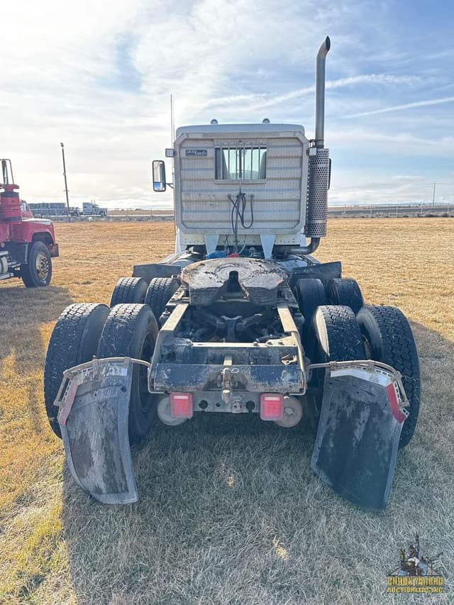 Image of Kenworth T800 equipment image 3
