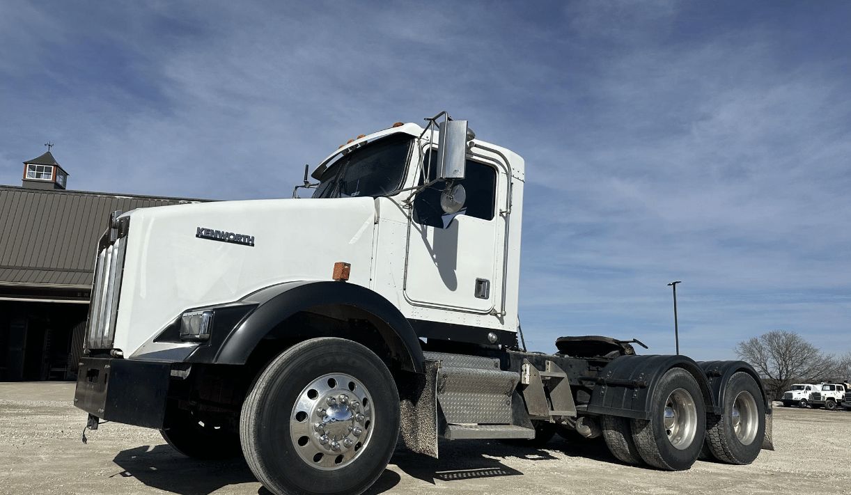 Main image Kenworth T800