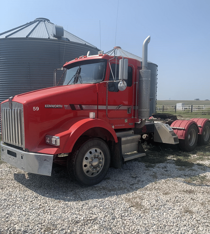 Main image Kenworth T800 0