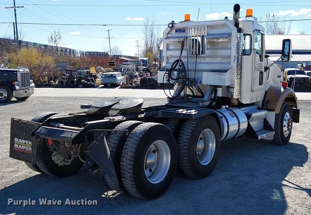 Image of Kenworth T800 equipment image 4