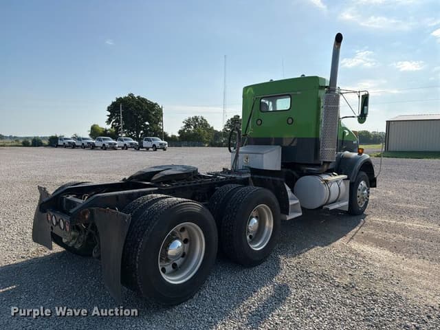 Image of Kenworth T800 equipment image 4