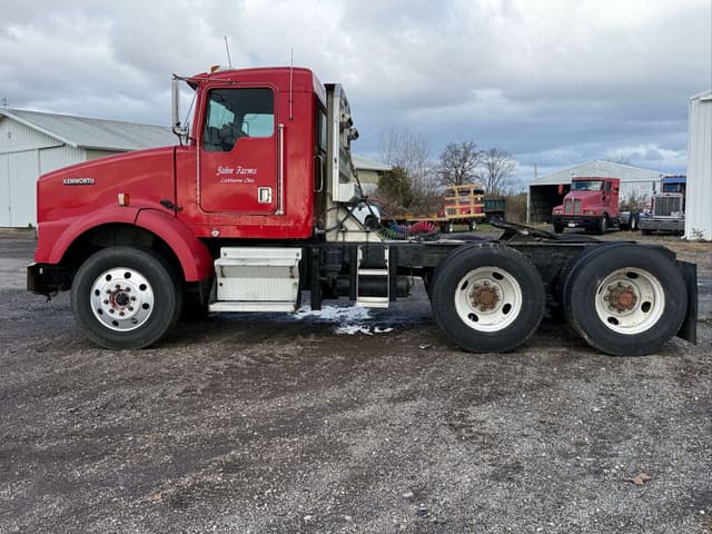 Image of Kenworth T800 equipment image 3