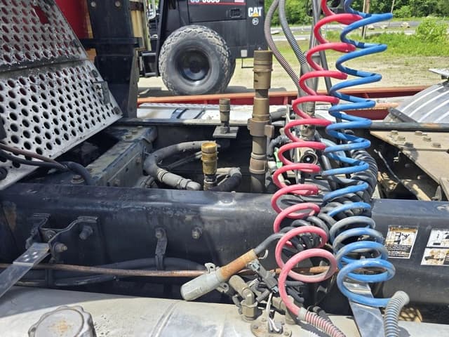 Image of Kenworth T800 equipment image 4