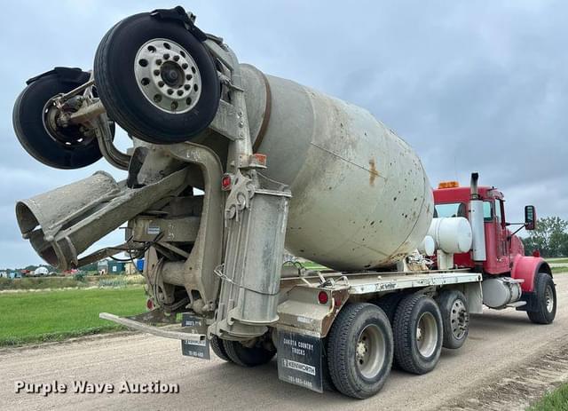 Image of Kenworth W900 equipment image 4