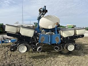 Main image Kinze 3200 1