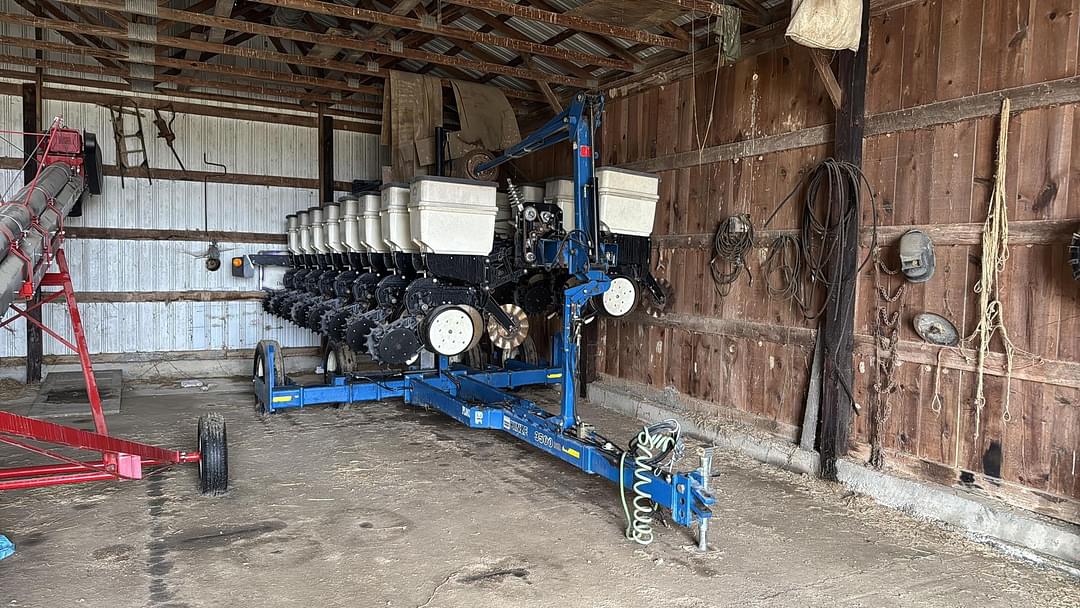 Image of Kinze 3500 Primary image