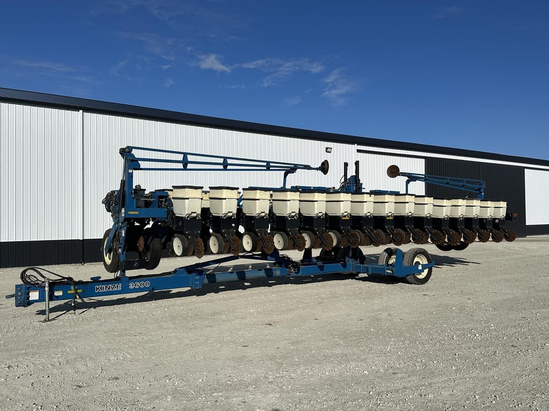 Image of Kinze 3600 Primary image