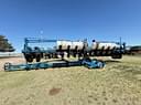 2002 Kinze 3600 Image
