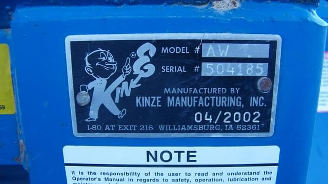 Image of Kinze 640 equipment image 3