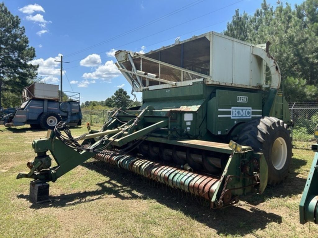 SOLD - 2002 KMC 3376 Stock No. J696727 Combines with --- Hrs | Tractor Zoom