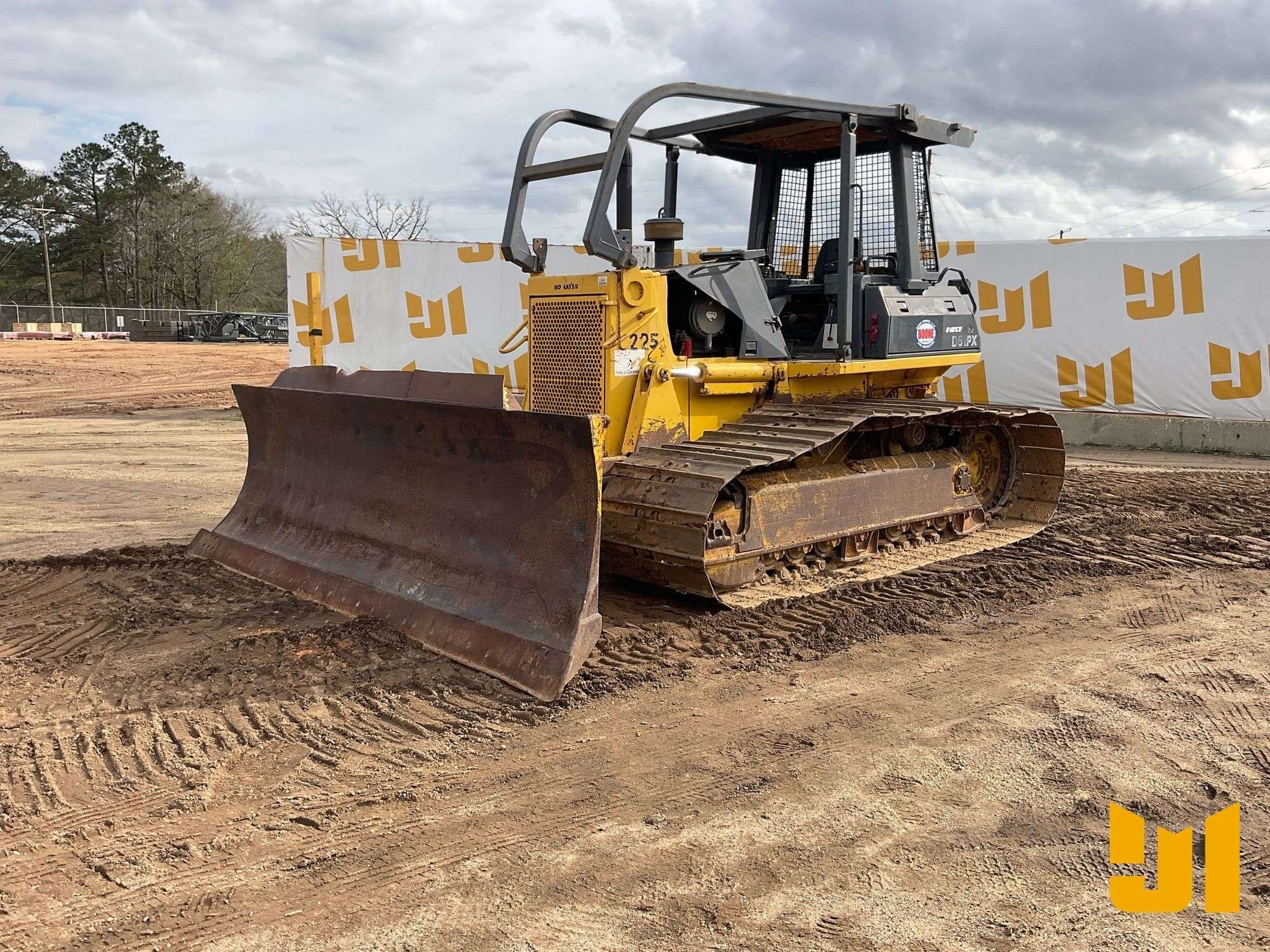 2002 Komatsu D61PX-12 Equipment Image0