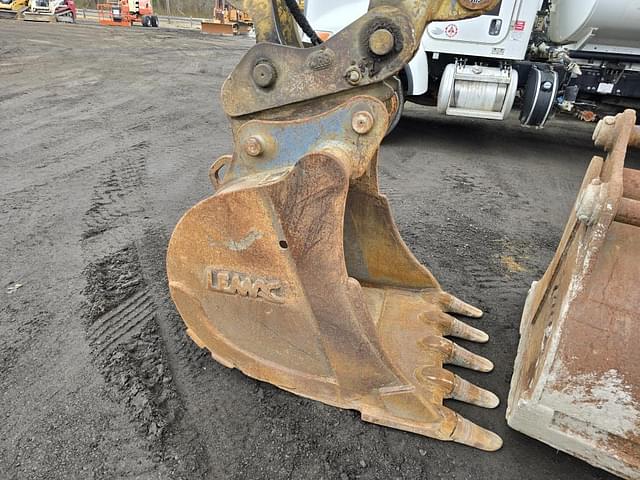 Image of Komatsu PC150LC equipment image 1