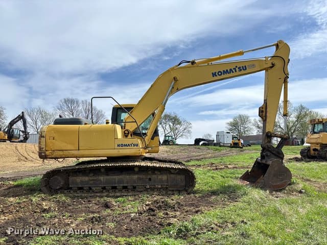 Image of Komatsu PC200LC-7L equipment image 3