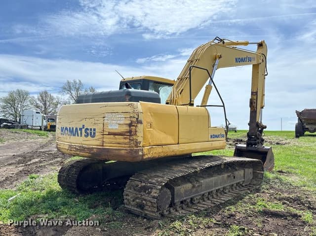 Image of Komatsu PC200LC-7L equipment image 4