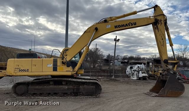 Image of Komatsu PC300LC-6 equipment image 3