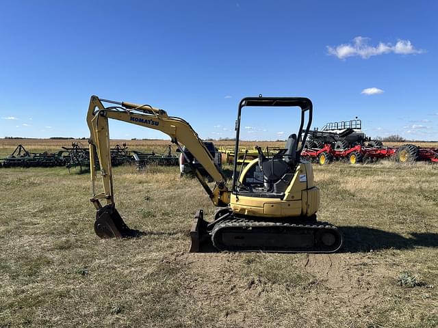 Image of Komatsu PC30MR-1 equipment image 1