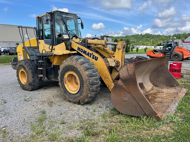 Image of Komatsu WA380 equipment image 3
