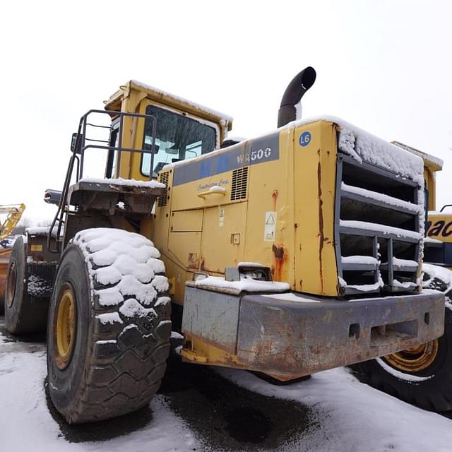 Image of Komatsu WA500 equipment image 3