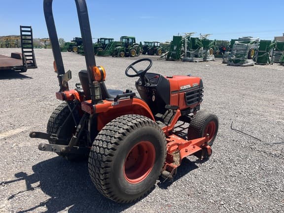 Image of Kubota B7500 equipment image 2
