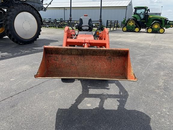 Image of Kubota BX22 equipment image 2