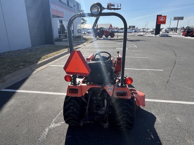 Image of Kubota BX2200 equipment image 2