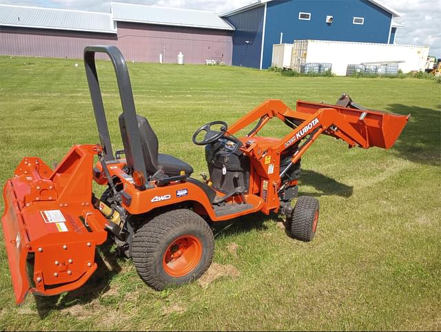 Image of Kubota BX2200 equipment image 1