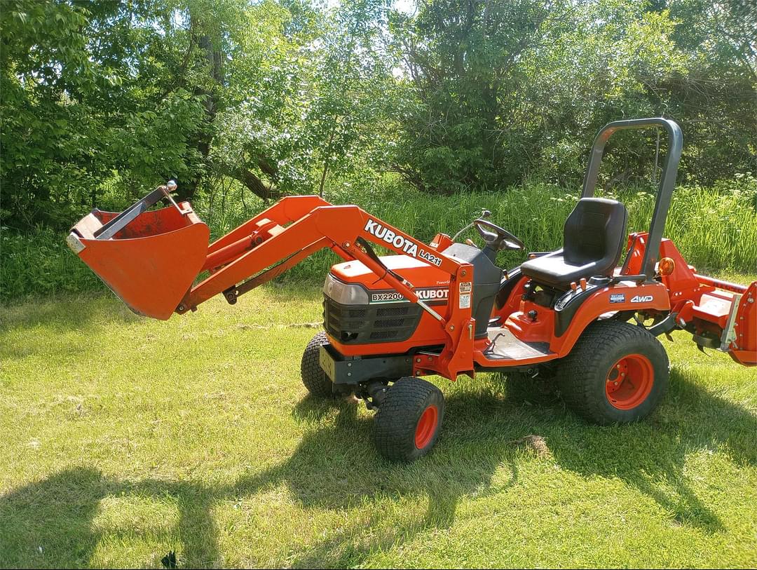 Image of Kubota BX2200 Primary image